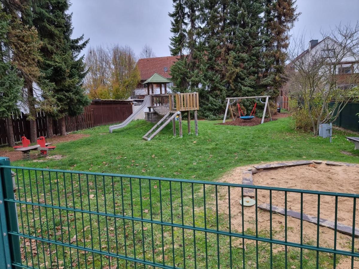 Gaestehaus-Ferienwohnung-Appartement Mit Terrasse - Naehe Kliniken/ Herzzentrum 바트왼하우젠 외부 사진