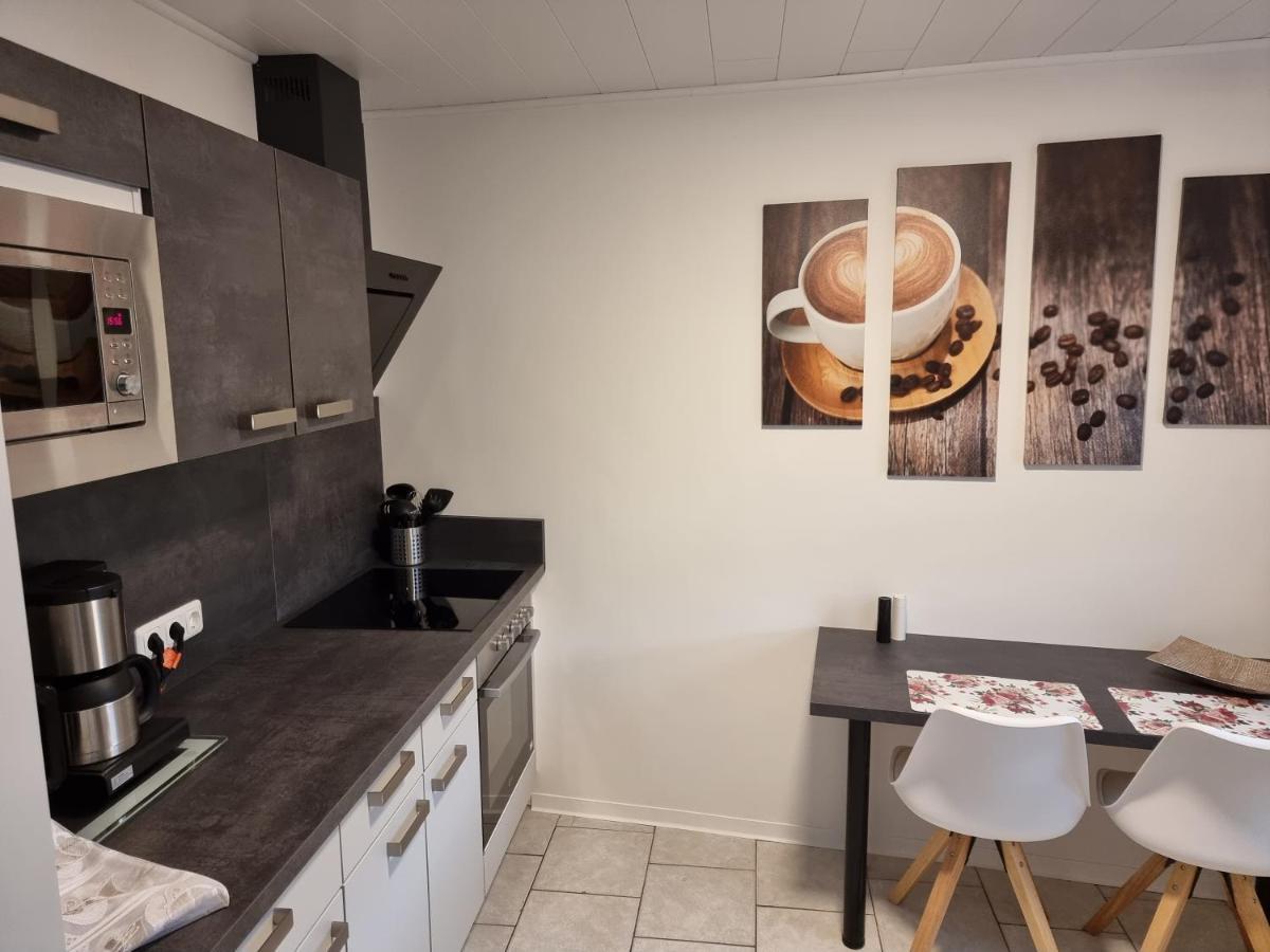 Gaestehaus-Ferienwohnung-Appartement Mit Terrasse - Naehe Kliniken/ Herzzentrum 바트왼하우젠 외부 사진